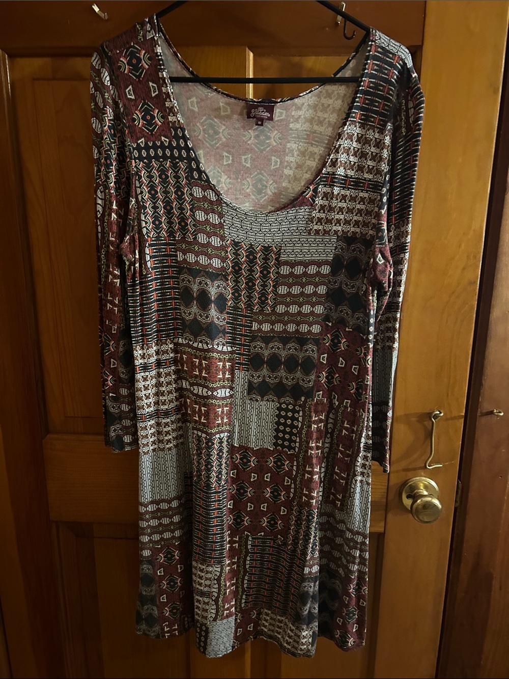 Scoop-Neck Long Sleeve Patchwork Dress - Burgundy Multi